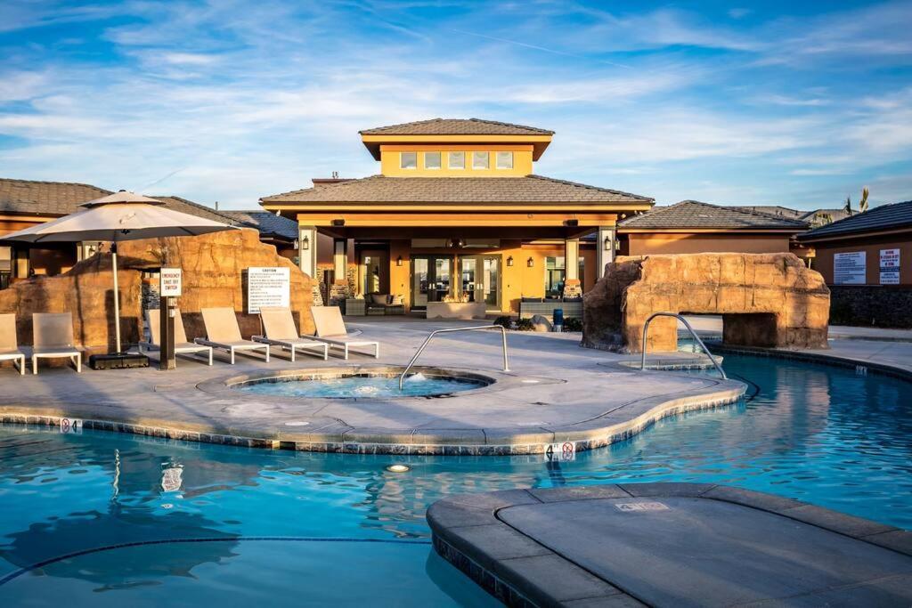 Discover Zion Mountain, Private Hot Tub-3 Bedroom Hurricane Exterior foto