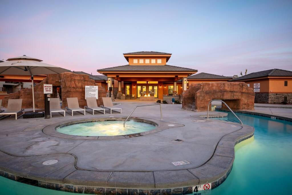 Discover Zion Mountain, Private Hot Tub-3 Bedroom Hurricane Exterior foto